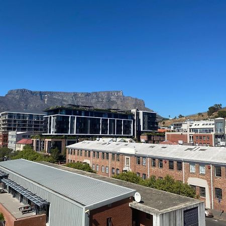 Modern Apartment In The Docklands, De Waterkant, Cape Town Stunning Views, Gorgeous Pool Deck Bagian luar foto