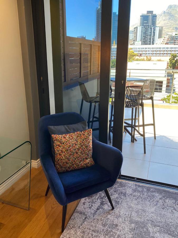 Modern Apartment In The Docklands, De Waterkant, Cape Town Stunning Views, Gorgeous Pool Deck Bagian luar foto