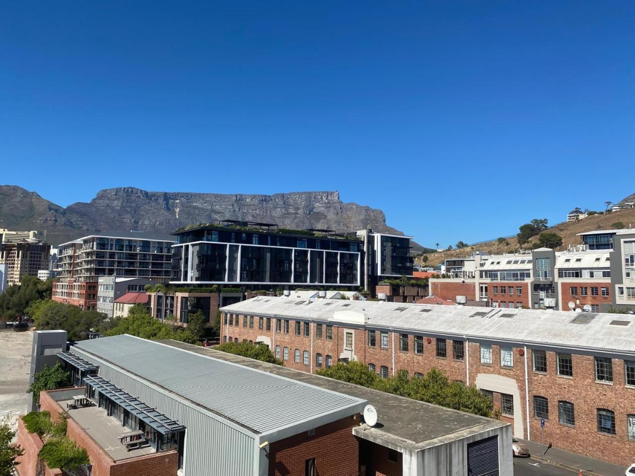 Modern Apartment In The Docklands, De Waterkant, Cape Town Stunning Views, Gorgeous Pool Deck Bagian luar foto